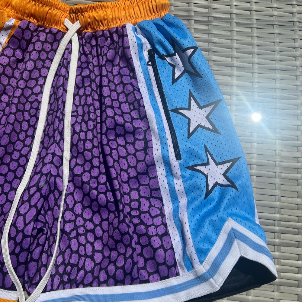 Colorful Star Pattern Basketball Shorts Size Small - Picture 3 of 10